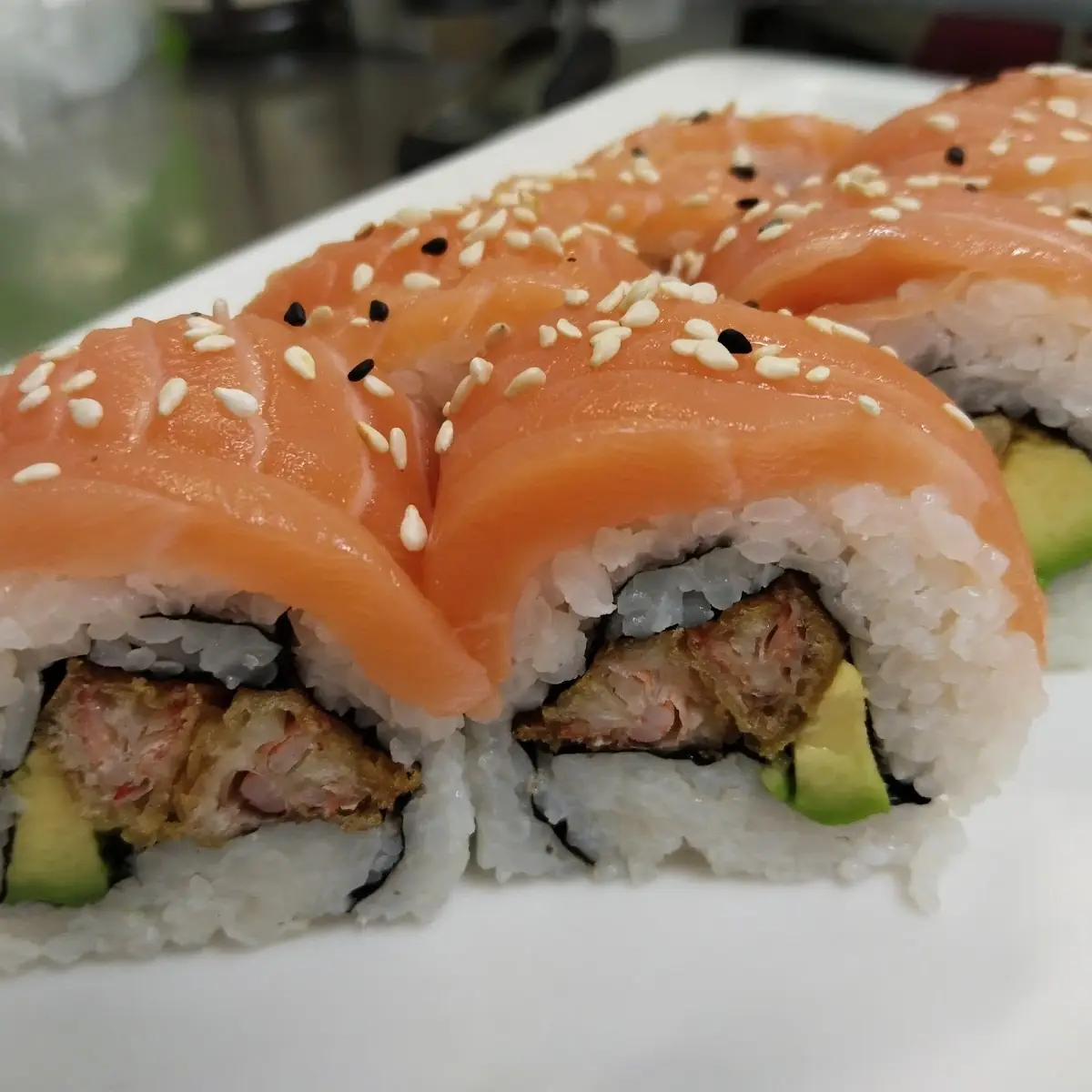 大虾牛油果大卷